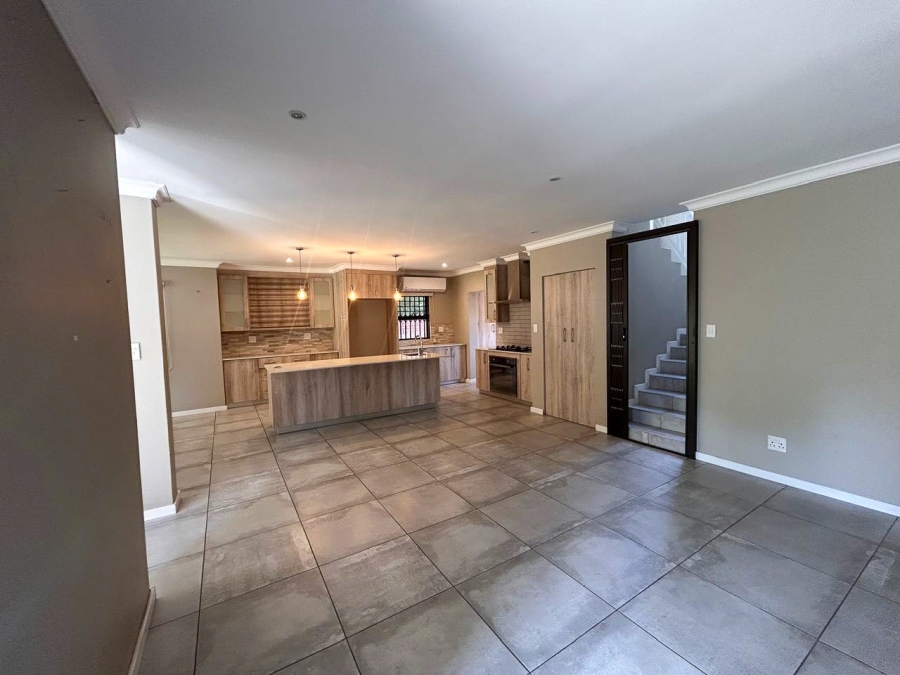 3 Bedroom Property for Sale in Van Der Hoff Park North West